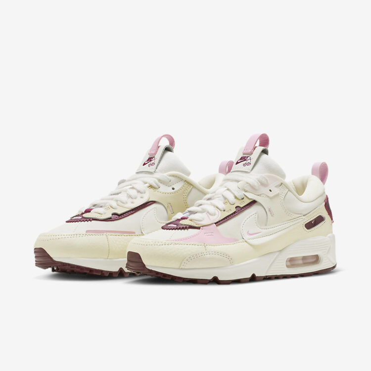 Nike Air Max 90 Futura "Valentine's Day" FD4615-111