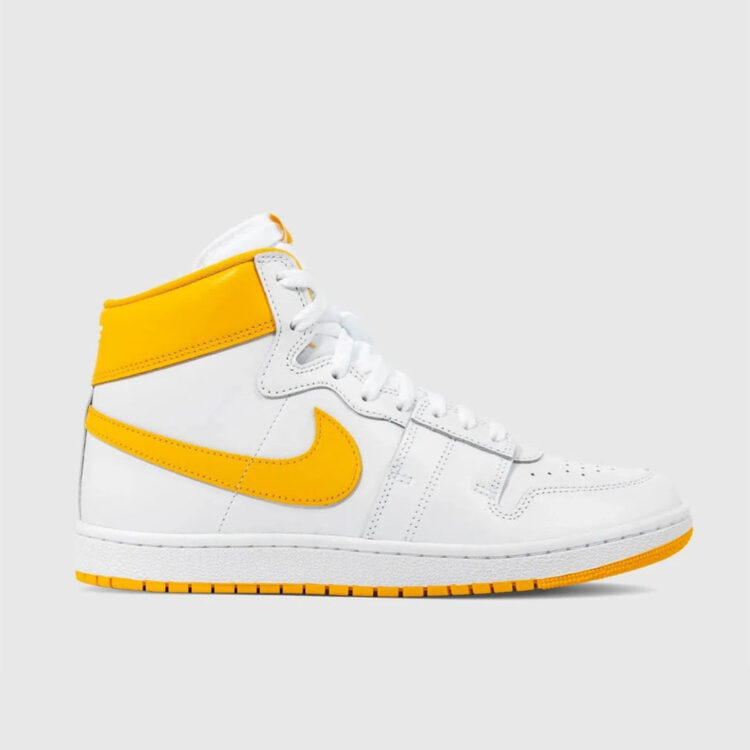 Nike Airship SP "University Gold" (Image via Capstone & Hammer)