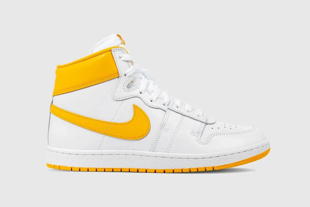 Nike Airship SP "University Gold" (Image via Capstone & Hammer)