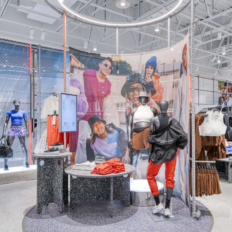 Nike Aventura Rise Concept Store