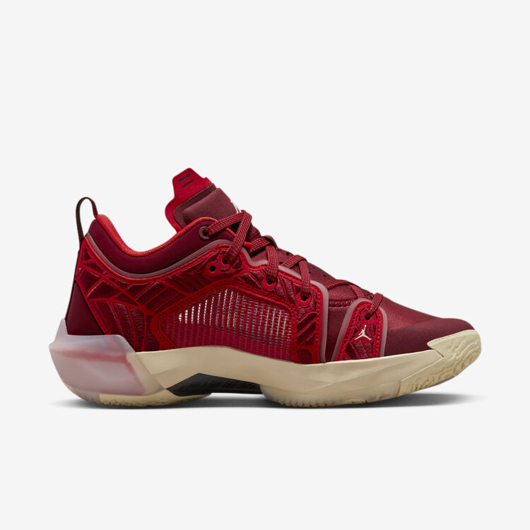 Air Jordan 37 Low WMNS "Team Red" DV9989-601