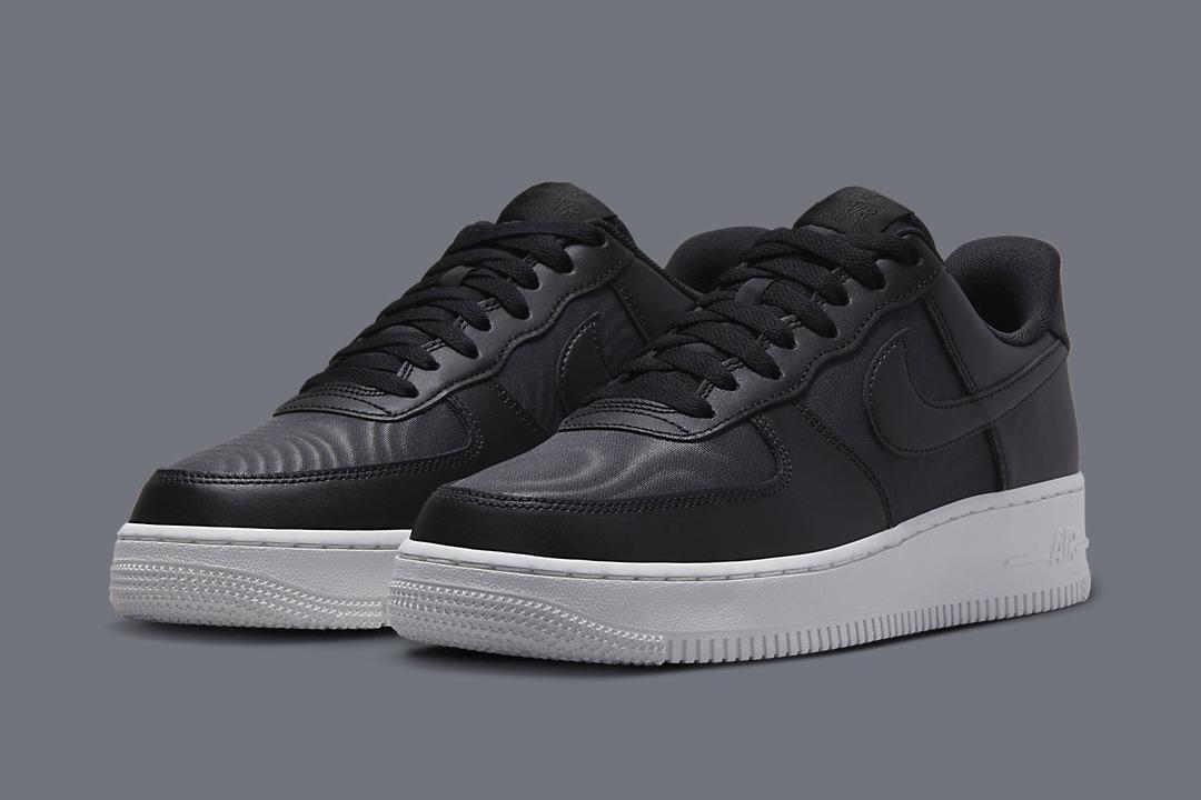 Nike Air Force 1 Low FB2048-001