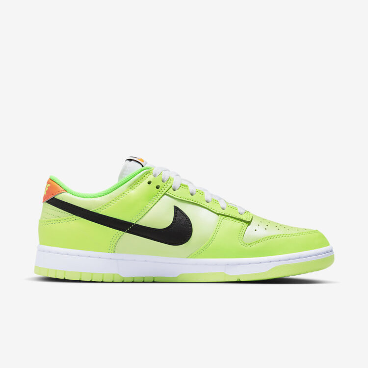 Nike Dunk Low "Glow in the Dark" FJ4610-702