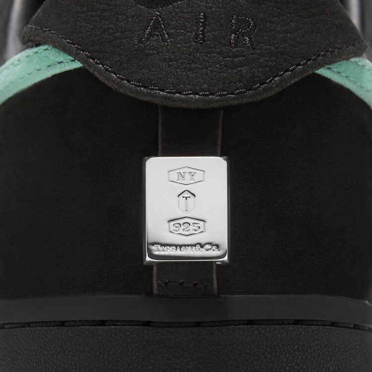 Tiffany & Co. x Nike Air Force 1 Low DZ1382-001