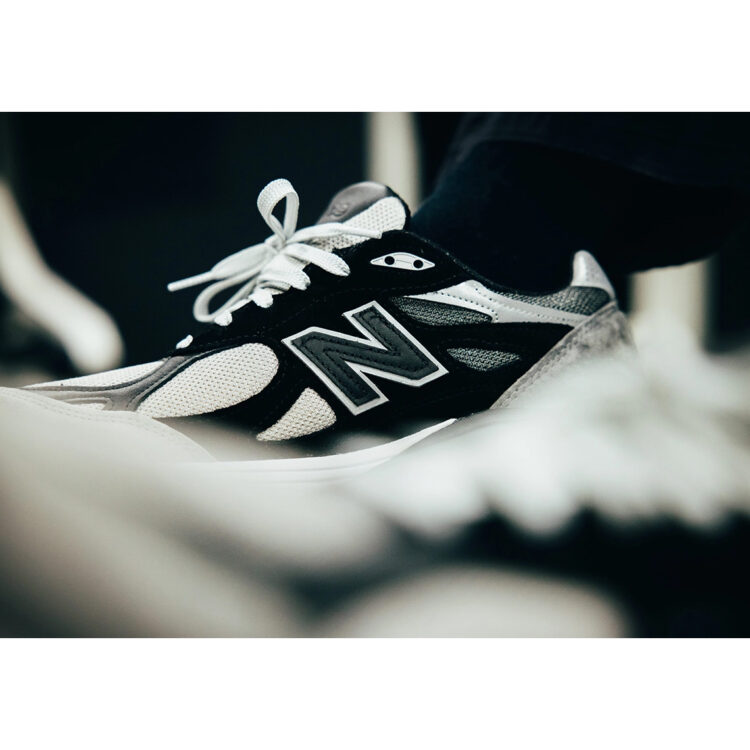 DTLR x New Balance 990v3 "GR3YSCALE"