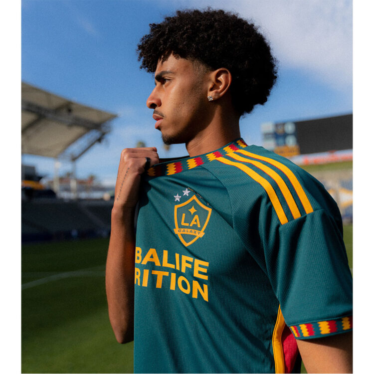 LA Galaxy 2023 Kit