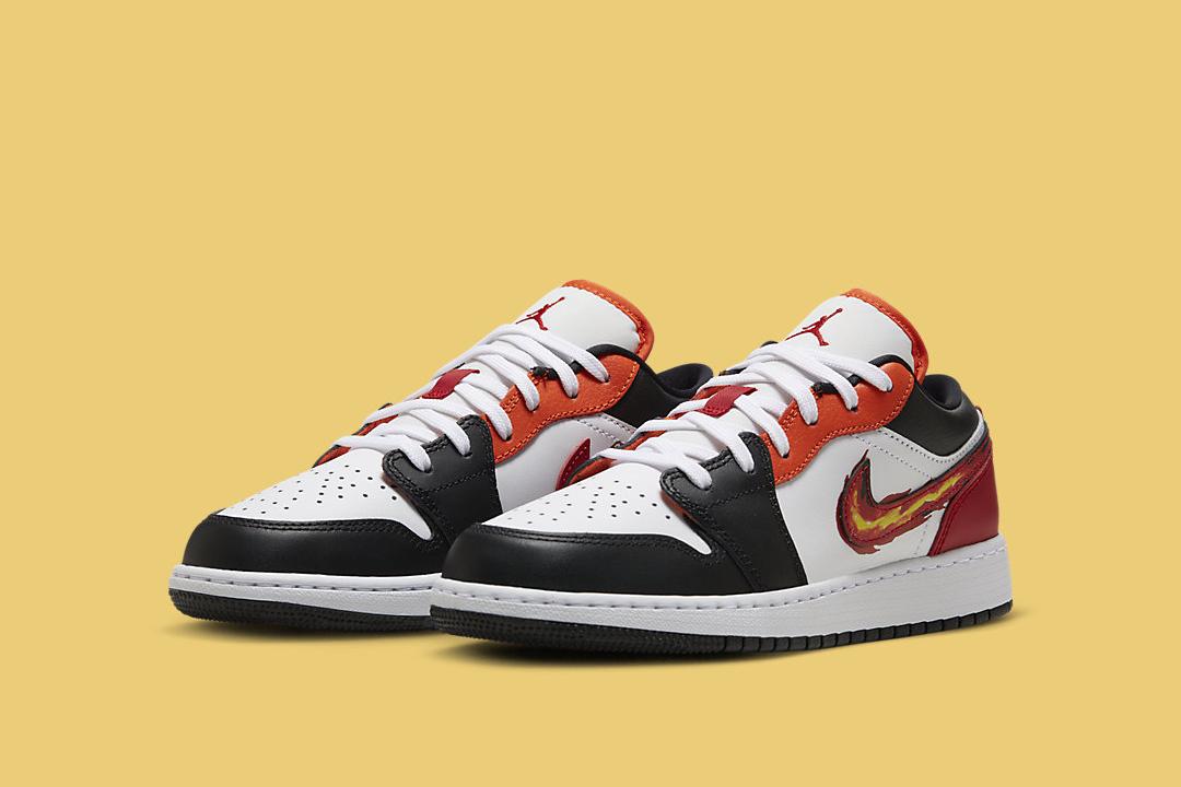 Air Jordan 1 Low "Flaming Swoosh" FJ7222-101