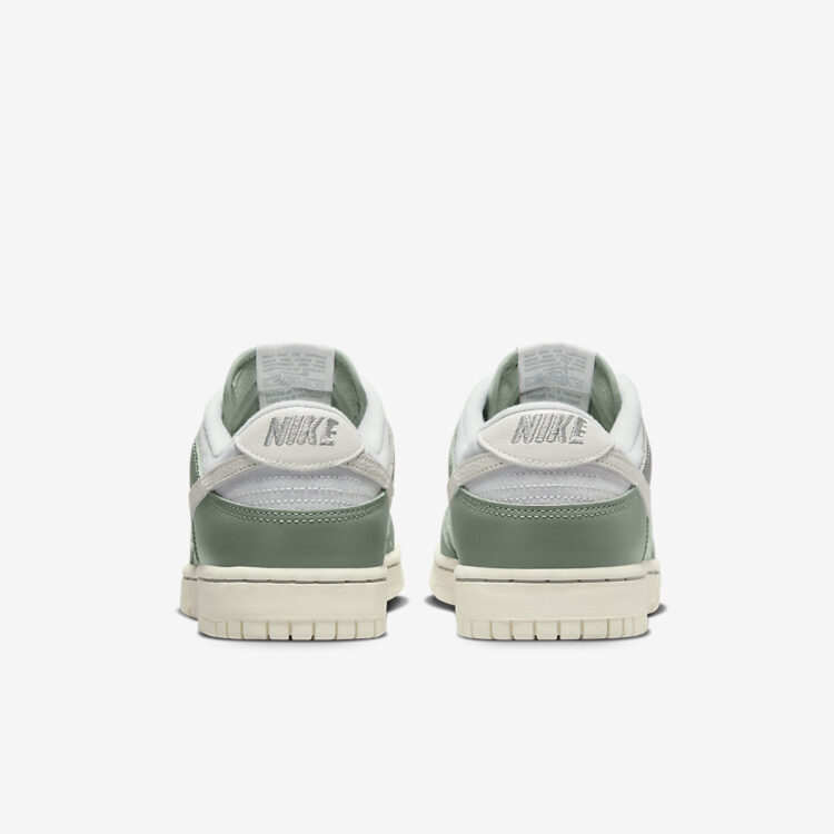 Nike Dunk Low "Mica Green" DV7212-300