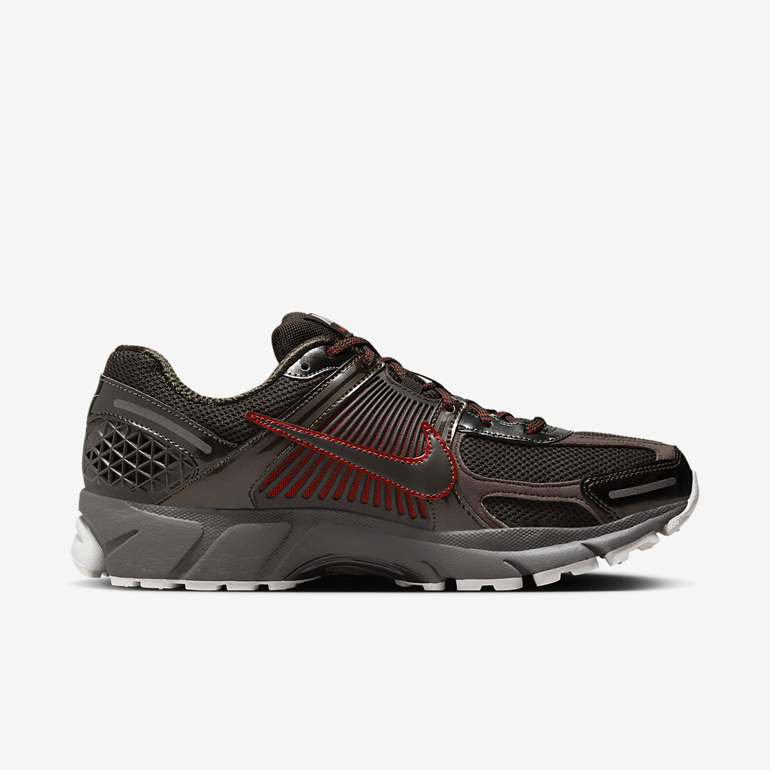 Nike Zoom Vomero 5 FN3420-200