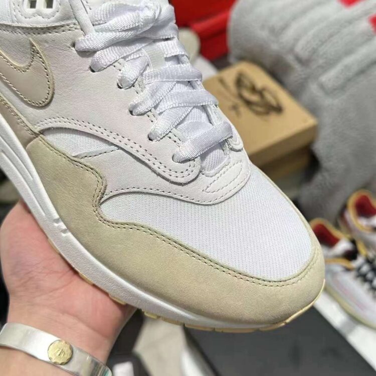 Nike Air Max 1 WMNS "Pale Ivory" DZ2628-101