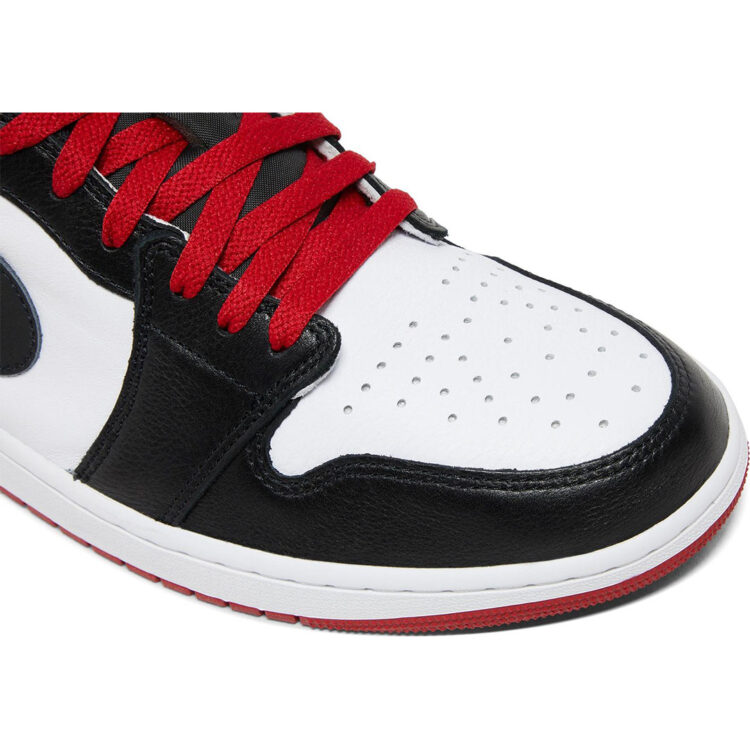 Air Jordan 1 Low OG “Black Toe” CZ0790-106