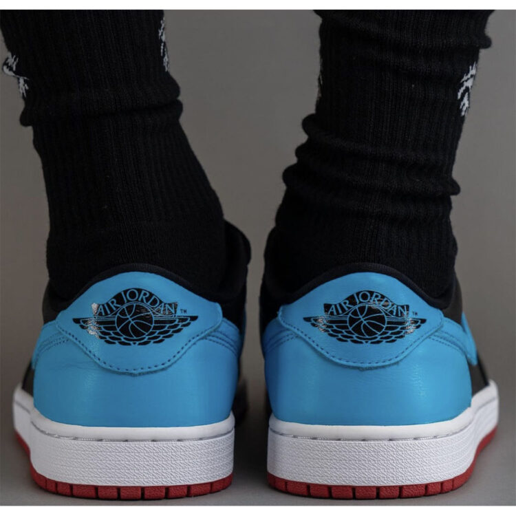 Air Jordan 1 Low OG WMNS "UNC to Chicago" CZ0775-046