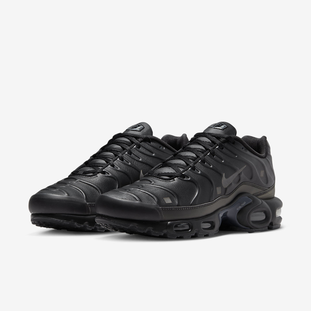 A-COLD-WALL* x Nike Air Max Plus FD7855-001