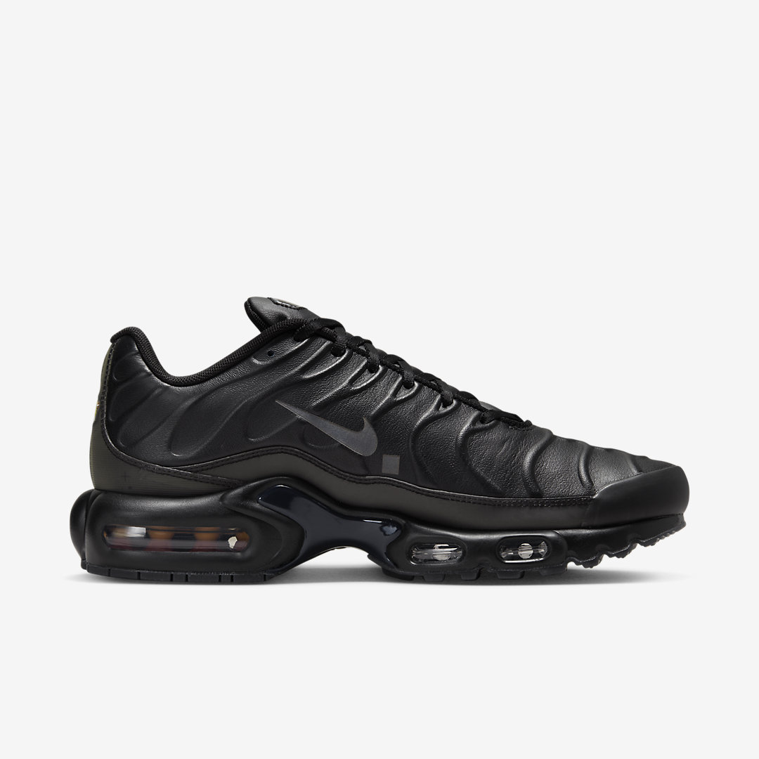 A-COLD-WALL* x Nike Air Max Plus FD7855-001