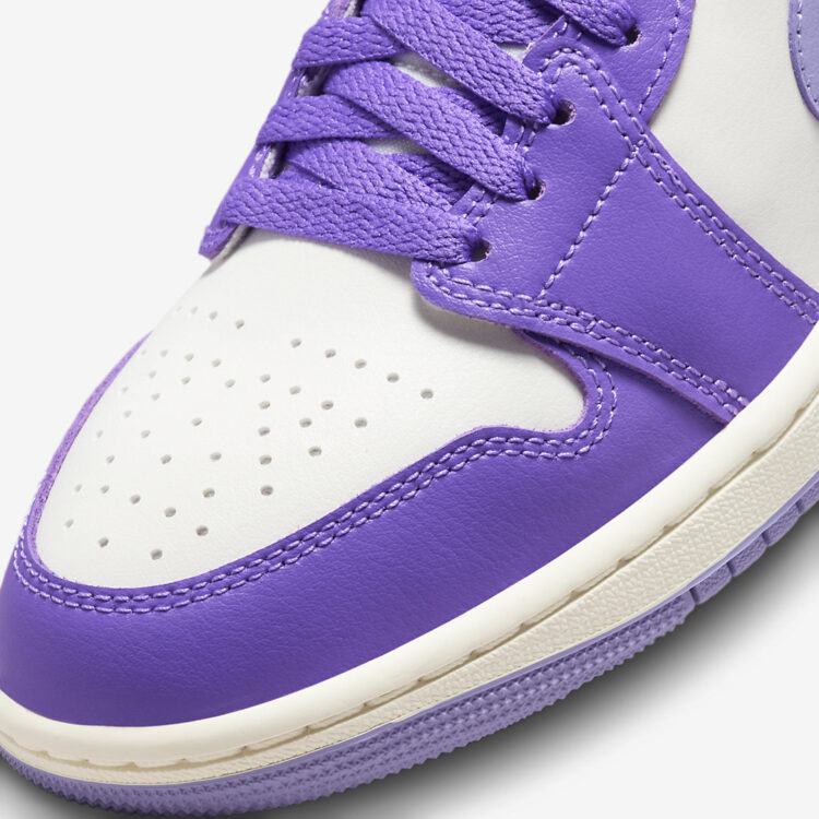 Air Jordan 1 Mid WMNS "Action Grape" BQ6472-504