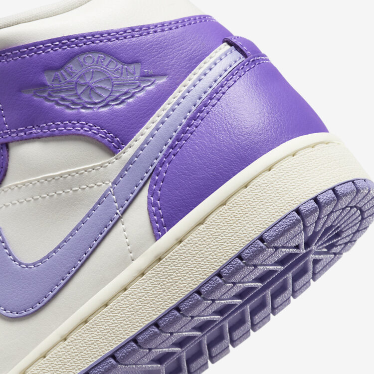 Air Jordan 1 Mid WMNS "Action Grape" BQ6472-504