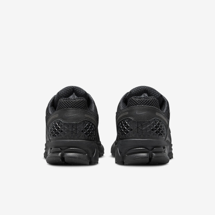 Nike Zoom Vomero 5 "Triple Black" BV1358-003