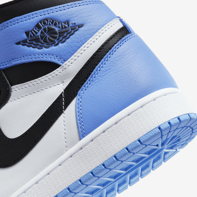 Air Jordan 1 High OG "University Blue" DZ5485-400