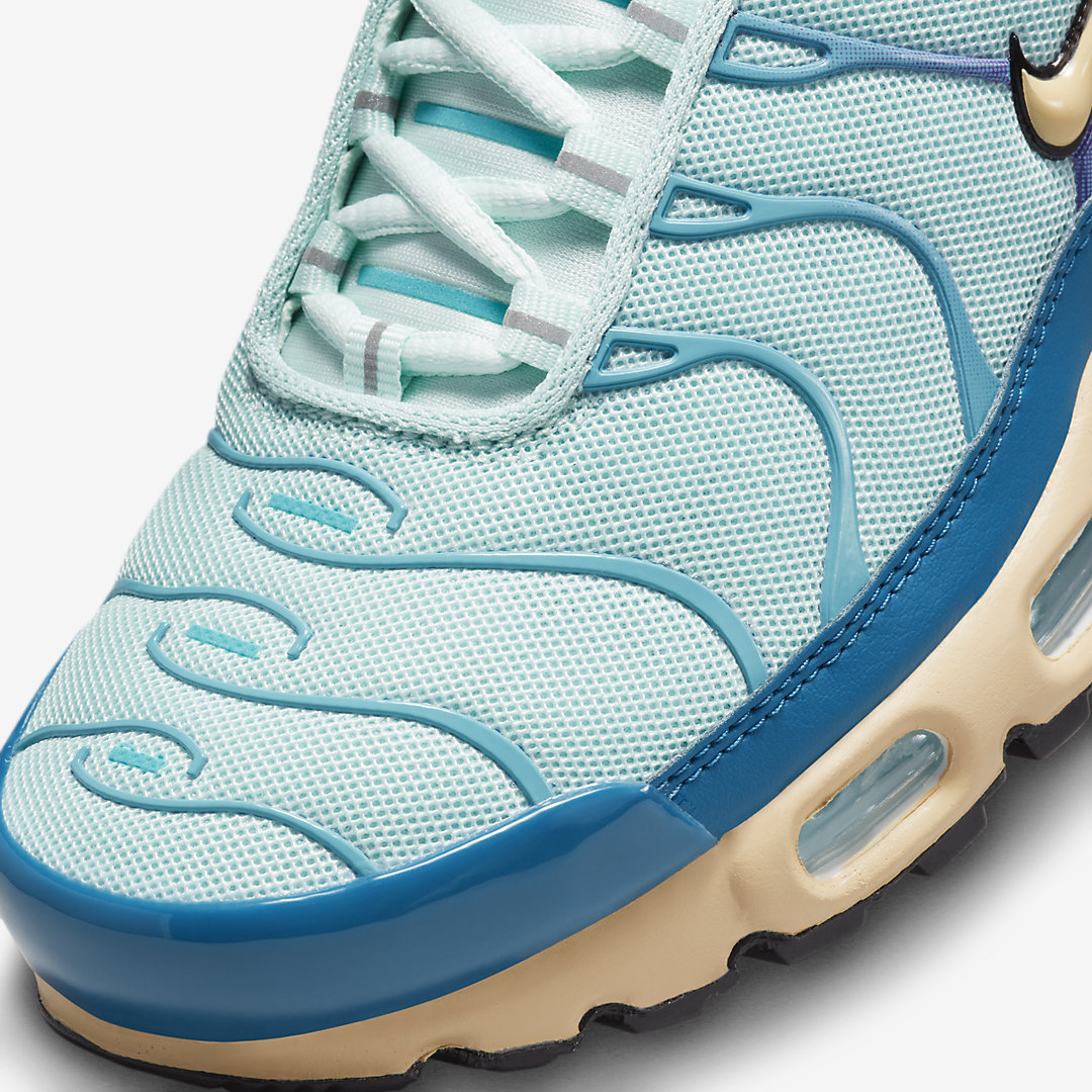 Nike Air Max Plus WMNS DZ3671-300