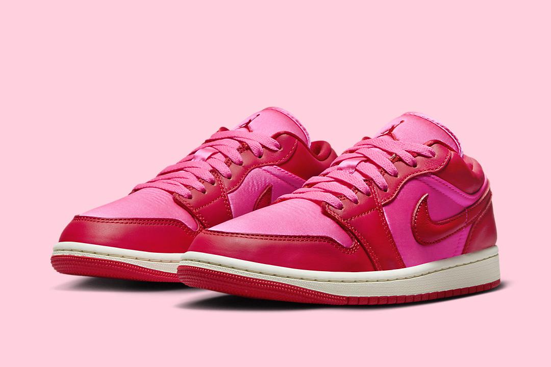 Air Jordan 1 Low SE WMNS "Pink Blast" FB9893-600