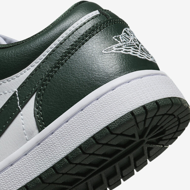 Air Jordan 1 Low WMNS "Galactic Jade" DC0774-113