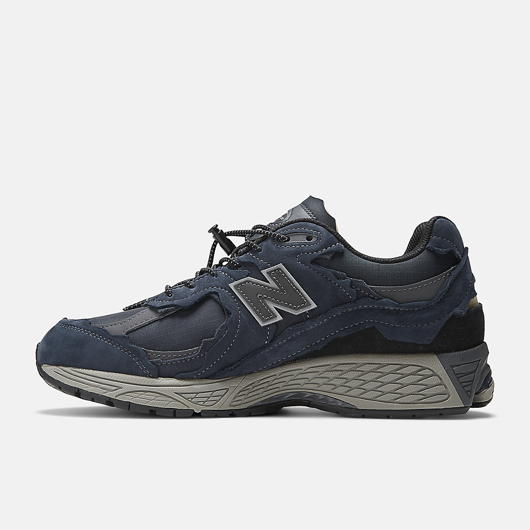 New Balance 2002R M2002RDO