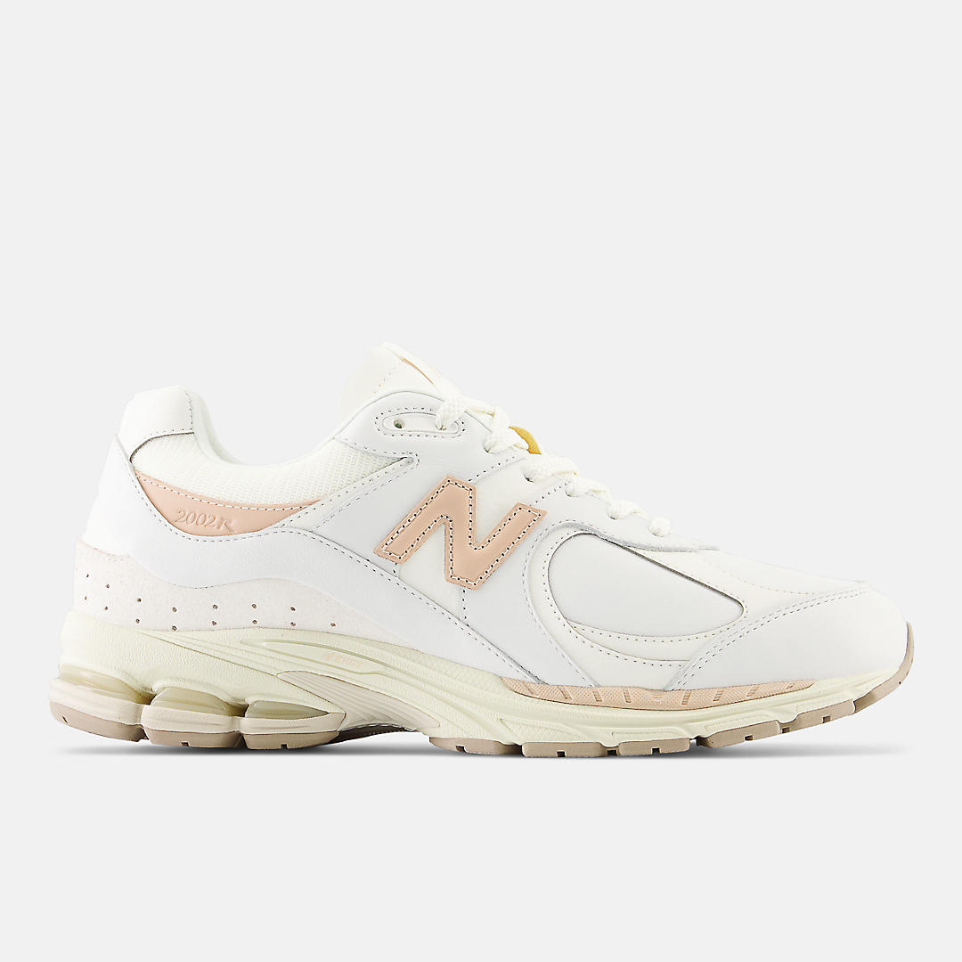 New Balance 2002R M2002RVF