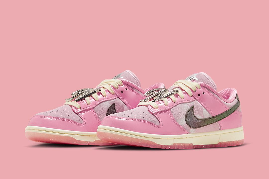 Nike Dunk Low "Barbie" FN8927-621