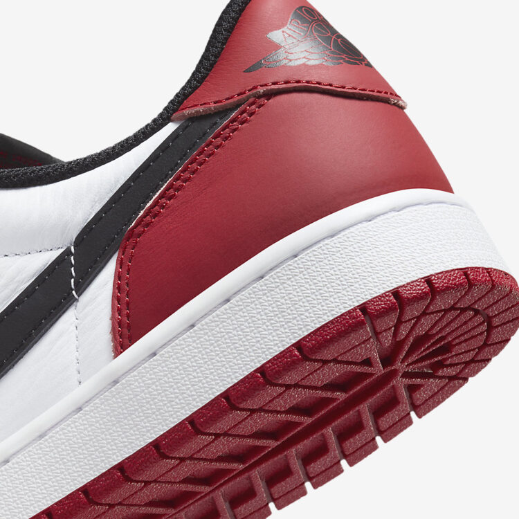 Air Jordan 1 Low OG “Black Toe” CZ0790-106