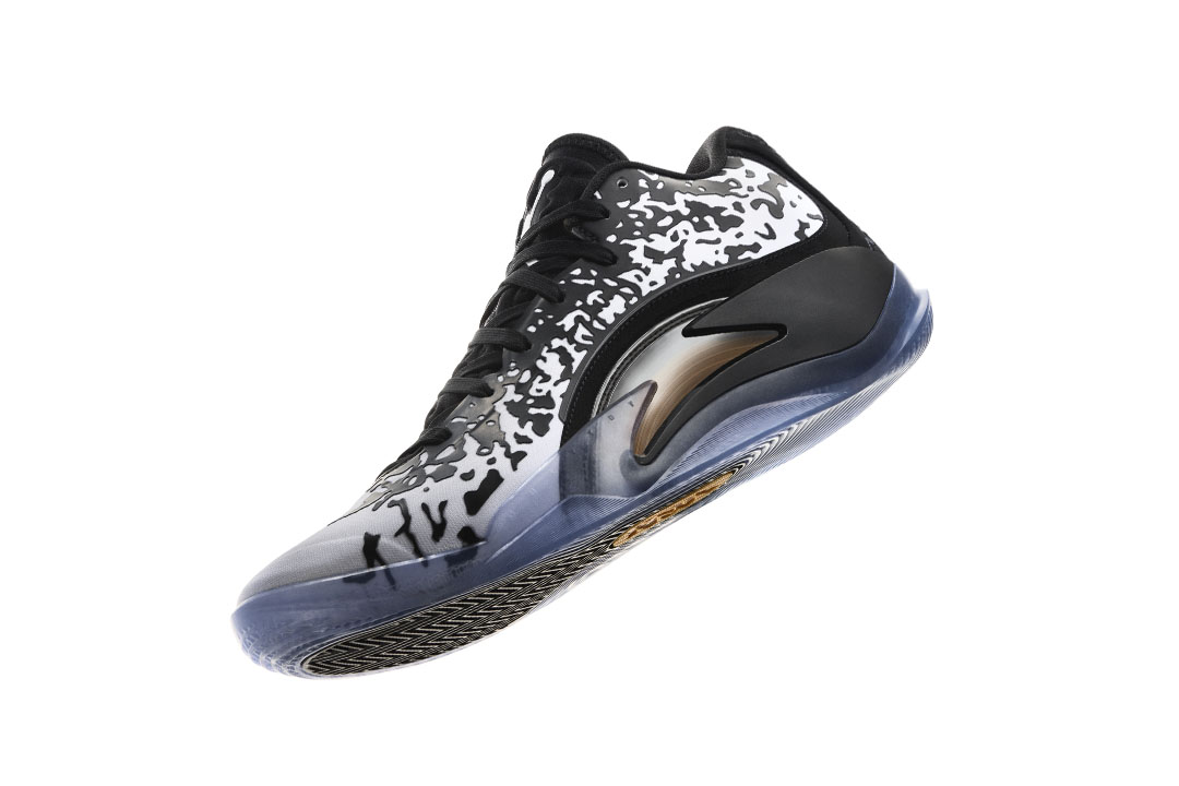 Jordan Zion 3 "Black/White"