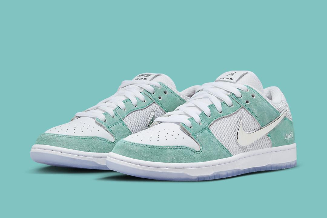 April Skateboards x Nike SB Dunk Low FD2562-400