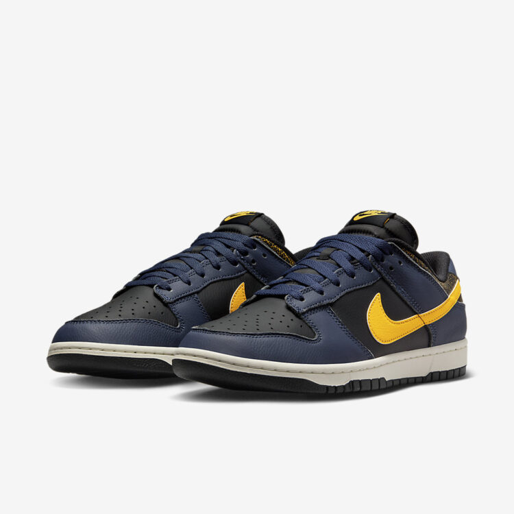 Nike Dunk Low Vintage "Michigan" FZ4014-010