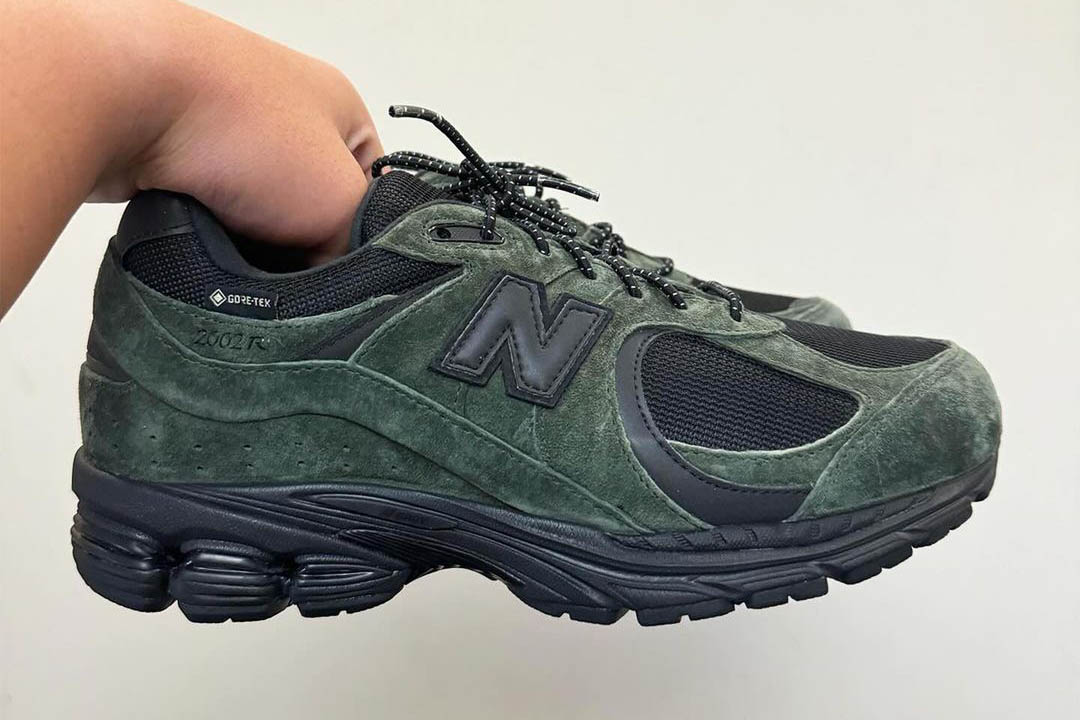 JJJJound x New Balance 2002R GORE-TEX "Green"