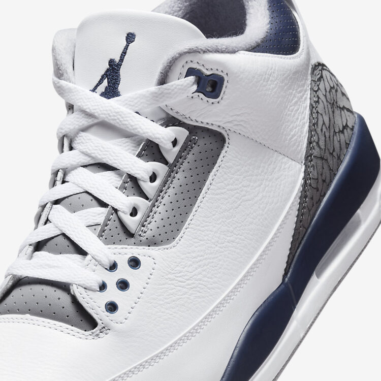 Air Jordan 3 "Midnight Navy" CT8532-140