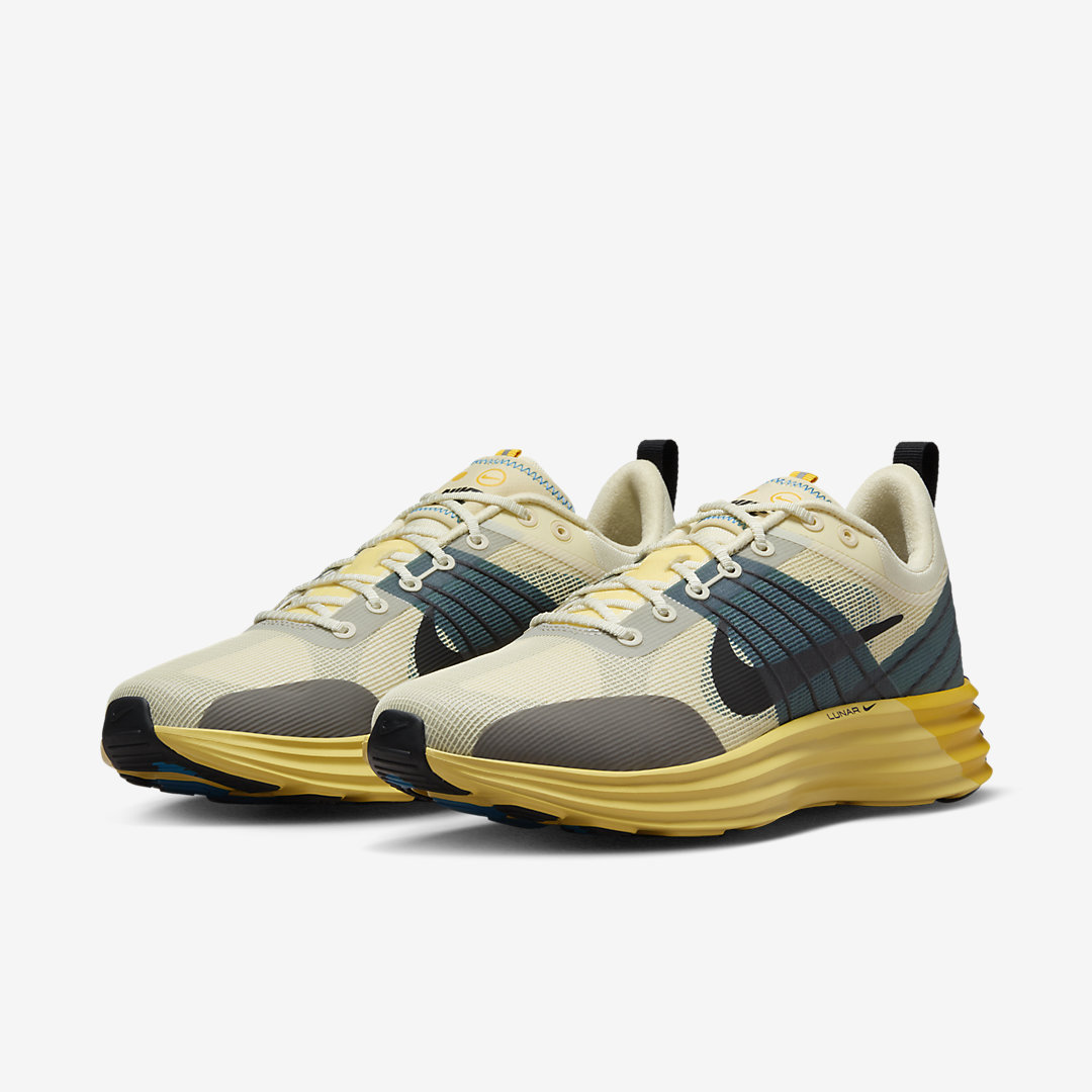 Nike Lunar Roam DV2440-700