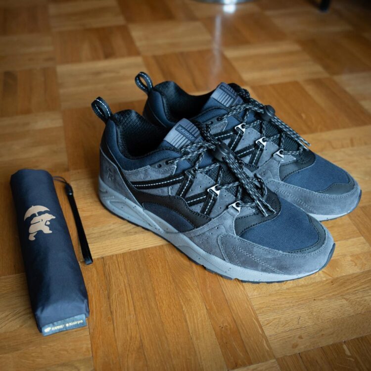 Knirps x Karhu “Shitty Weather” Fusion 2.0 Pack