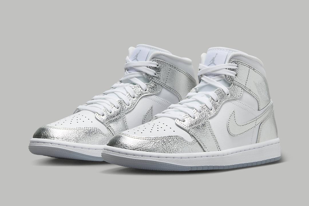 Air Jordan 1 Mid SE WMNS "Metallic Silver" FN5031-100