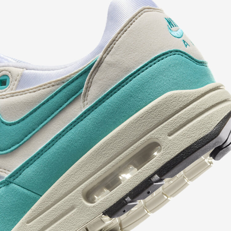 Nike Air Max 1 WMNS "Dusty Cactus" DZ2628-107