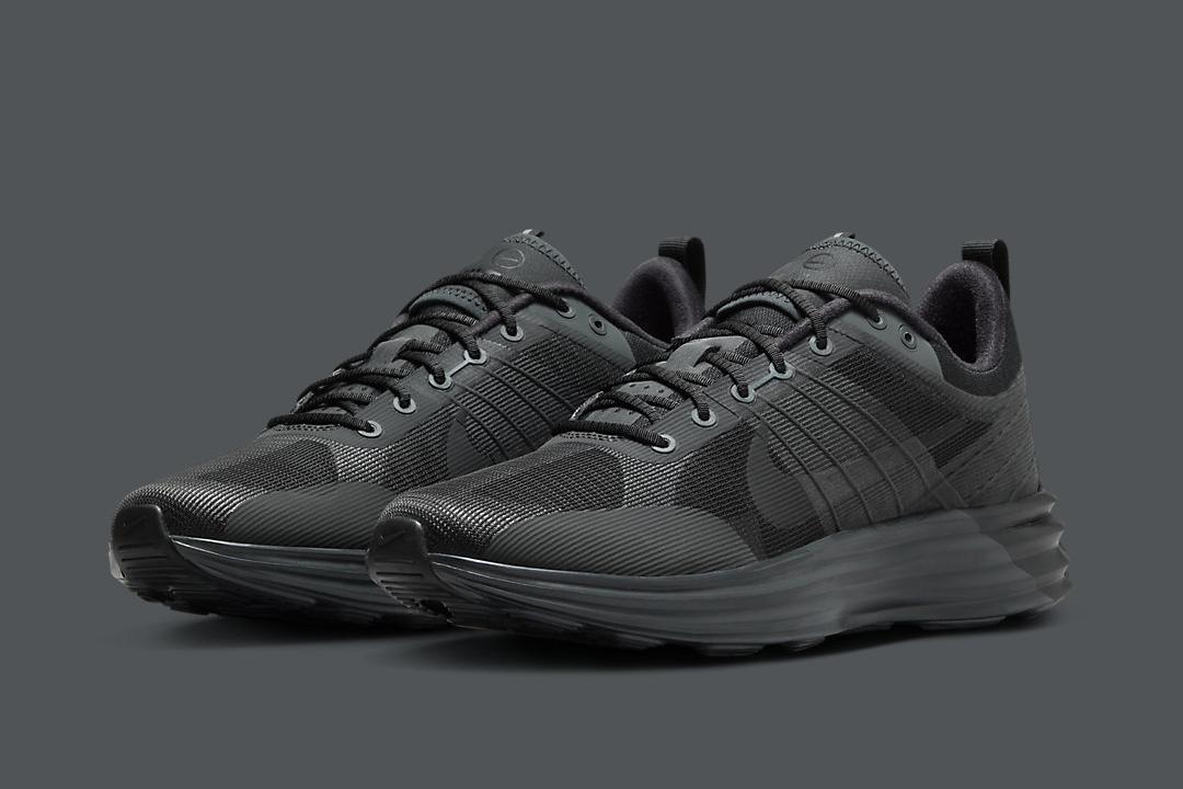 Nike Lunar Roam "Triple Black" DV2440-002