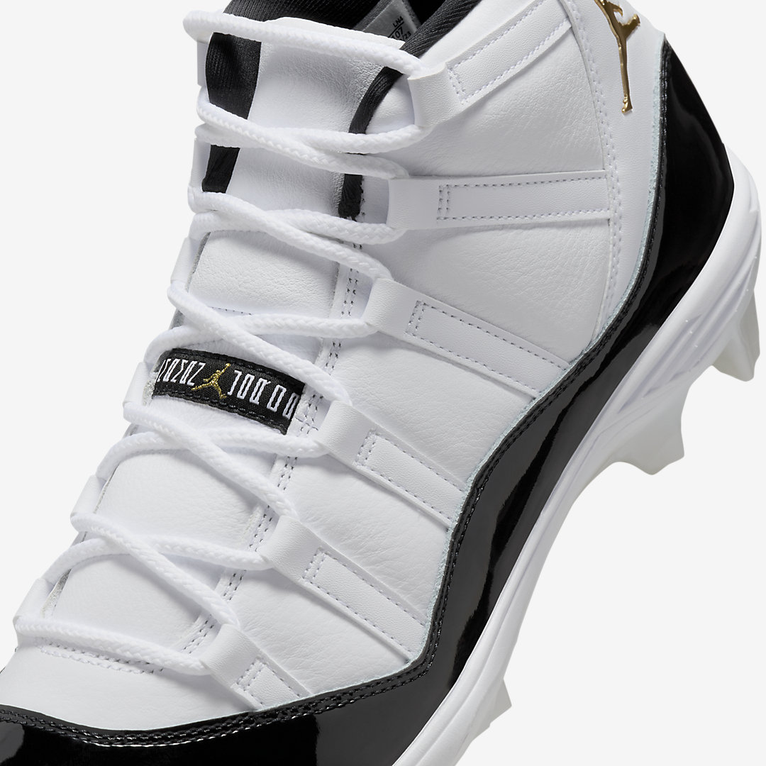 Air Jordan 11 Cleat FV5374-107