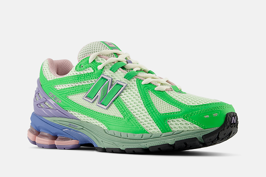 New Balance 1906R "Green/Astral Purple" M1906RVA