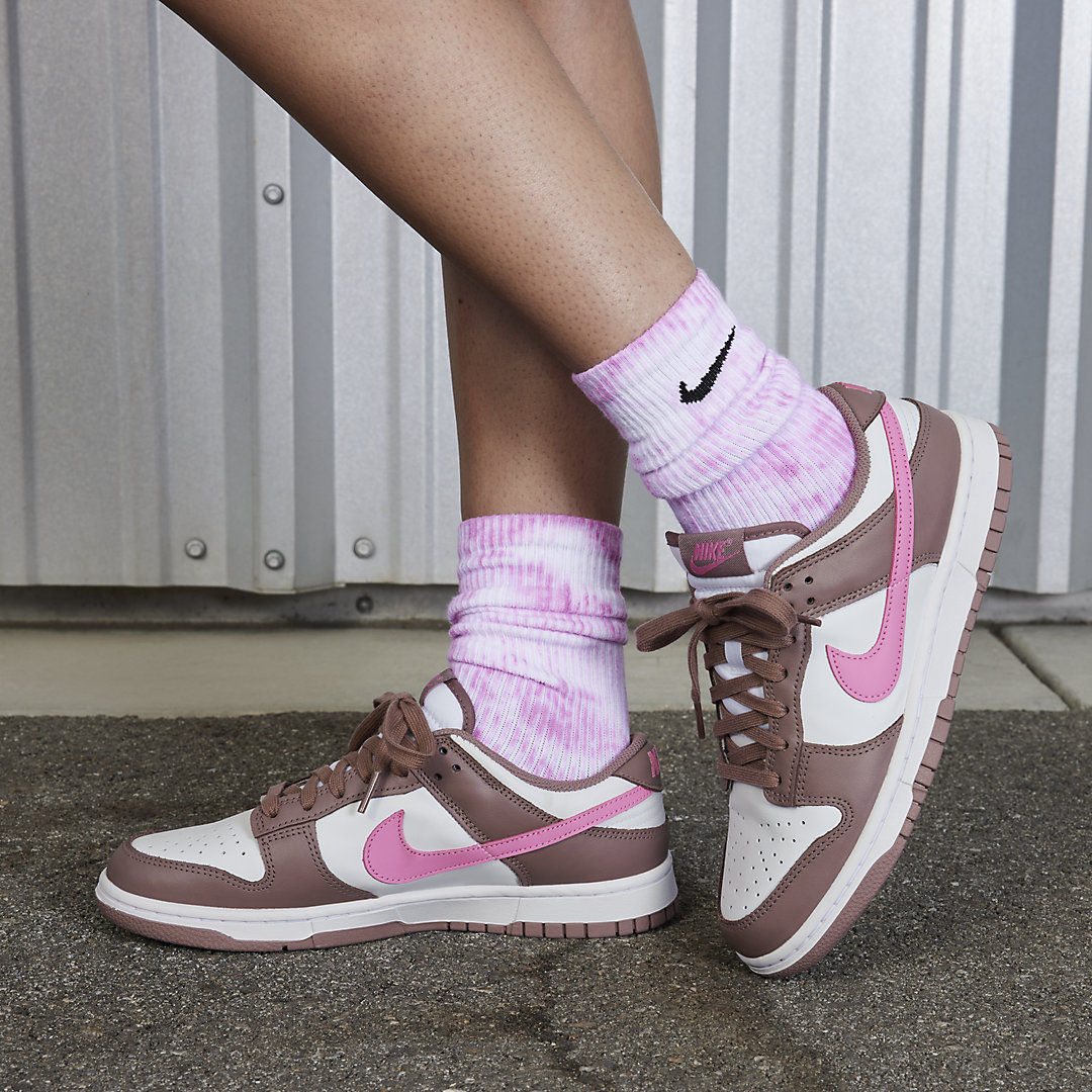 Nike Dunk Low WMNS FZ3611-208