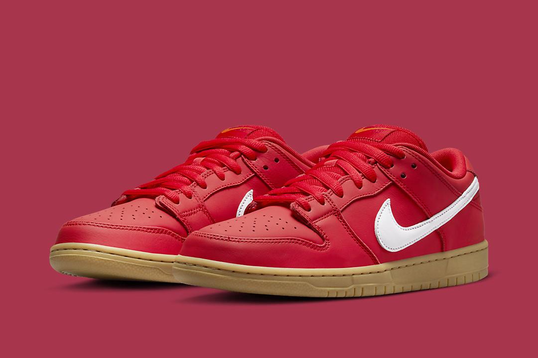 Nike SB Dunk Low "University Red" FJ1674-600