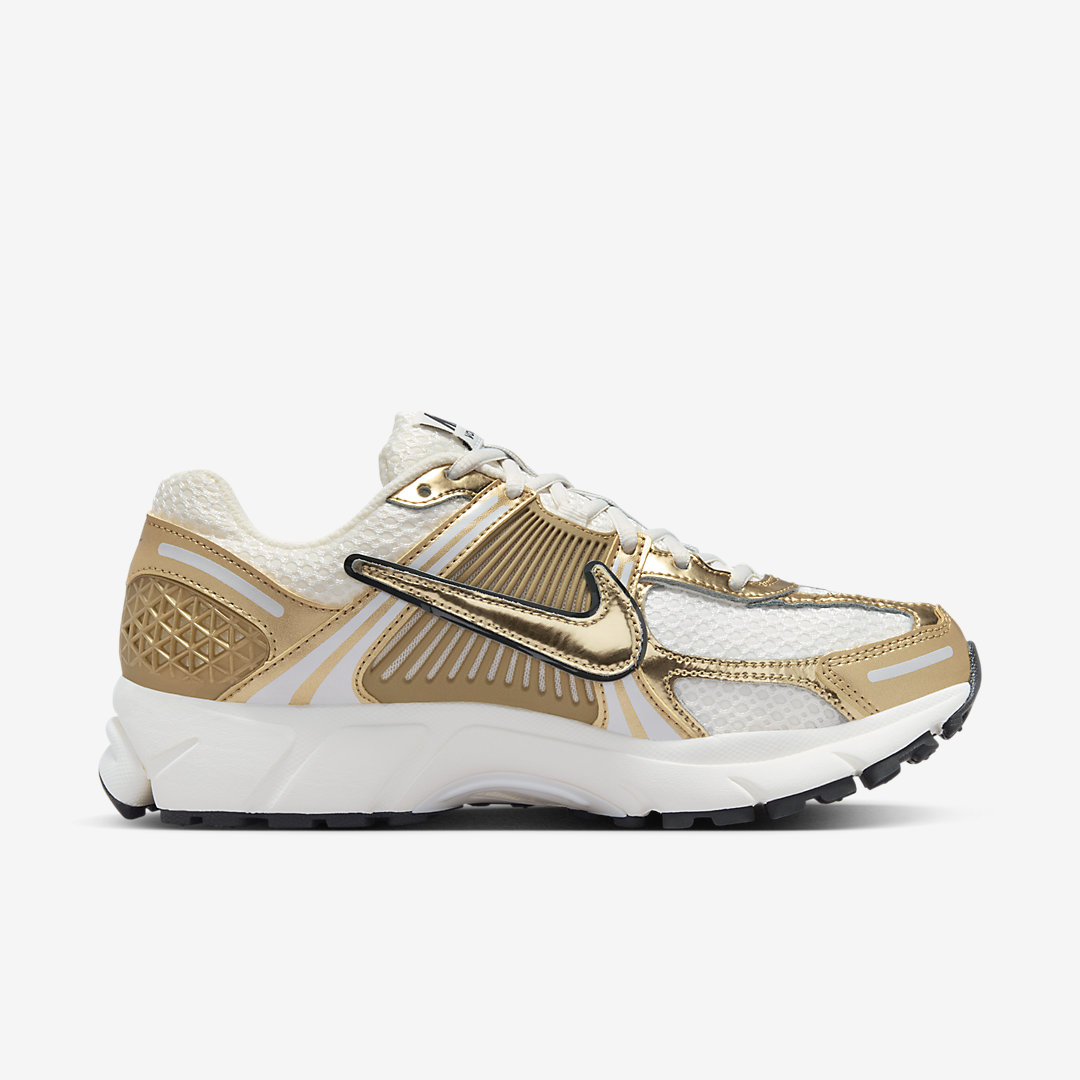 Nike Zoom Vomero 5 WMNS "Metallic Gold" HF7723-001