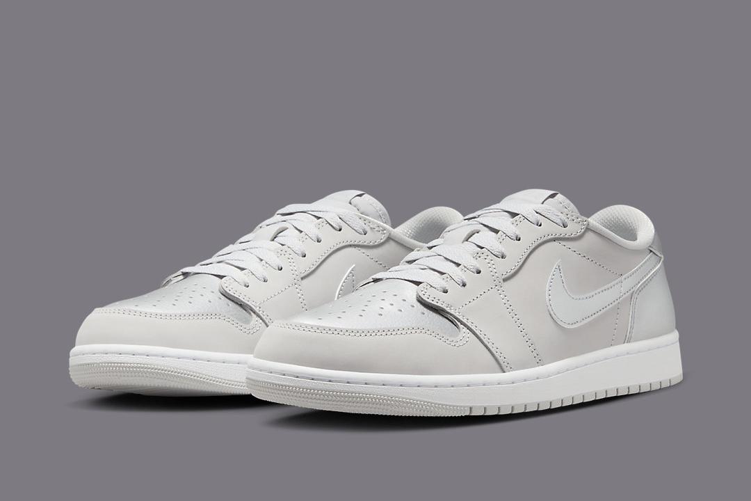 Air Jordan 1 Low OG "Metallic Silver" CZ0790-002