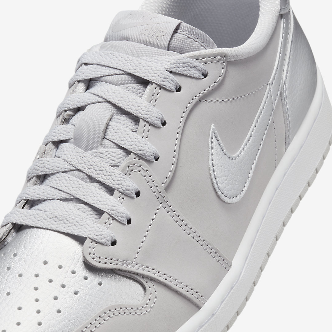 Air Jordan 1 Low OG "Metallic Silver" CZ0790-002