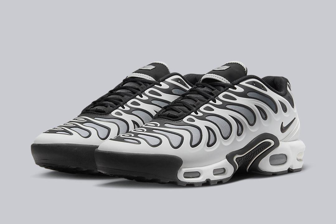 Nike Air Max Plus Drift "Metallic Silver" FD4290-101