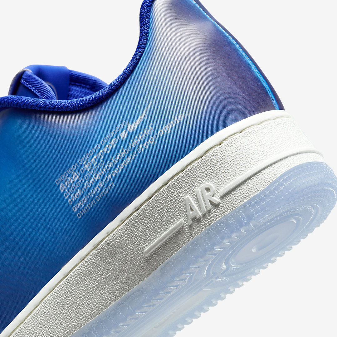 .SWOOSH x Nike Air Force 1 Low HQ2701-400