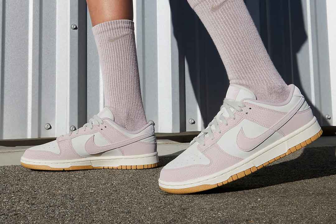 Nike Dunk Low Next Nature “Platinum Violet”