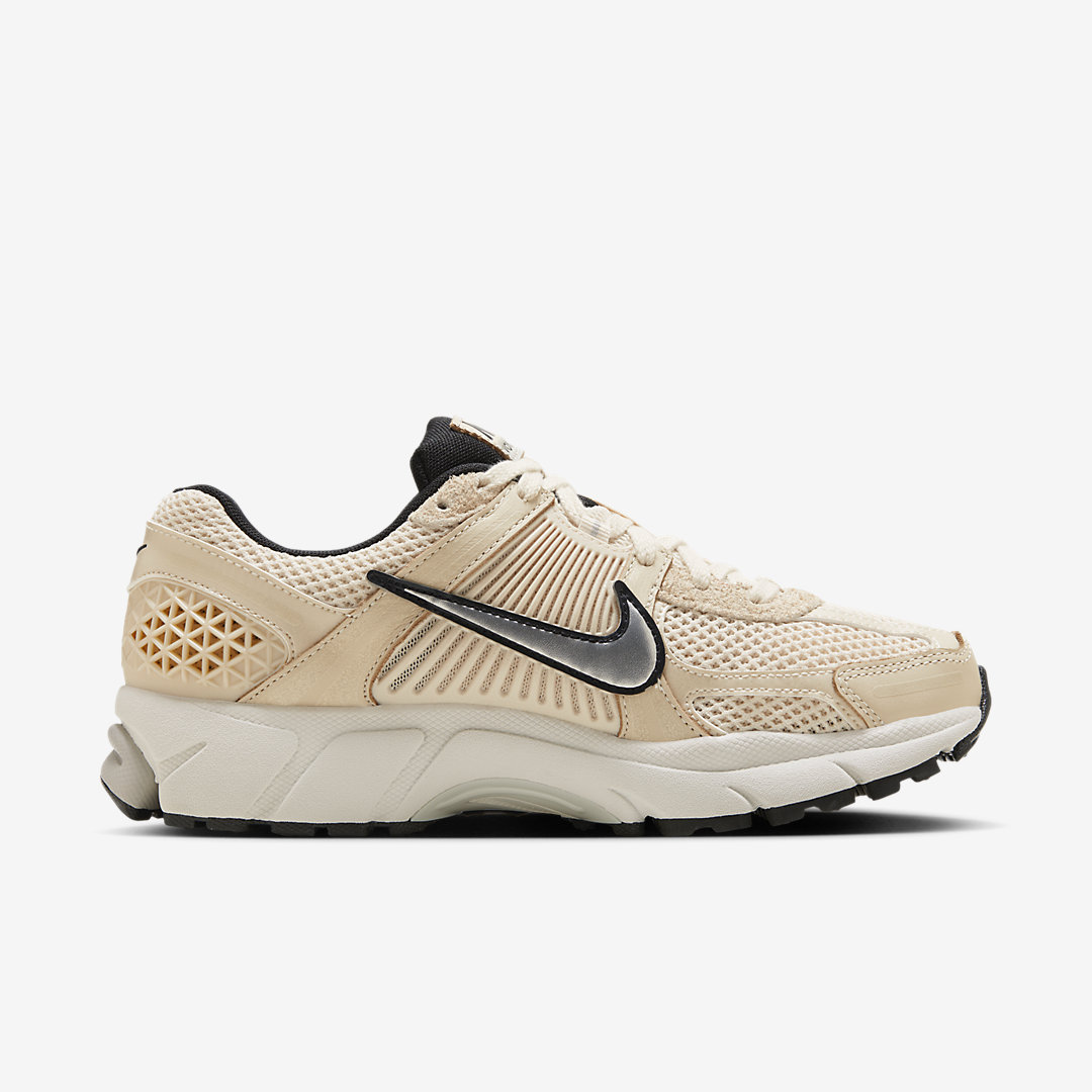 Nike Zoom Vomero 5 WMNS “Pearl White” FN6742-200